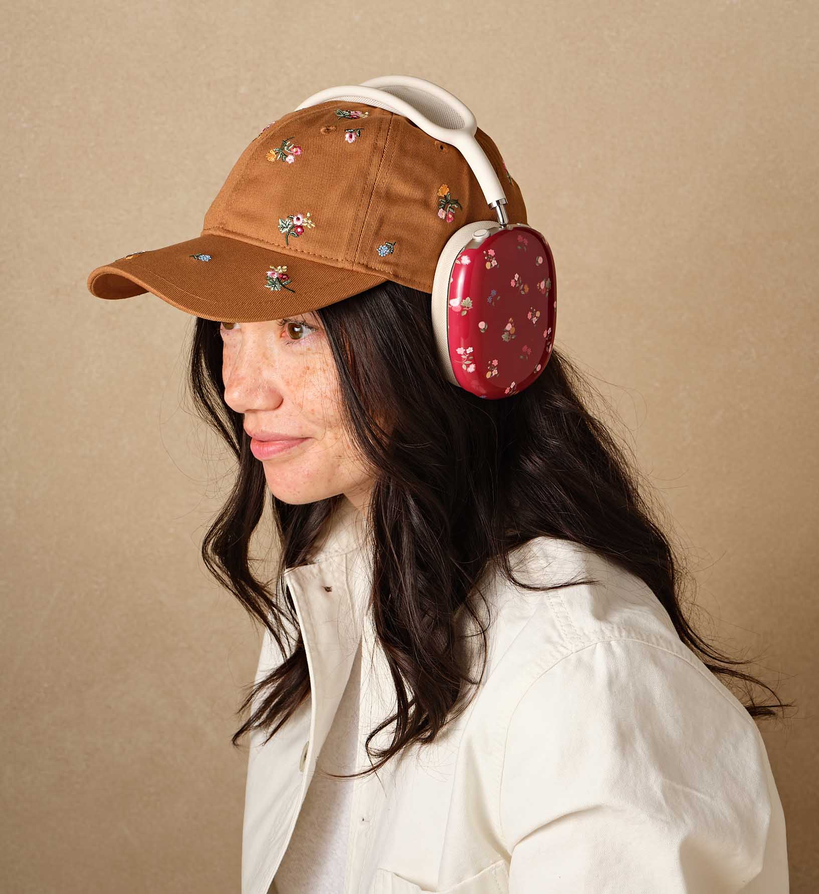 AirPods Max Case - Ditsy Dahlia - Image 2