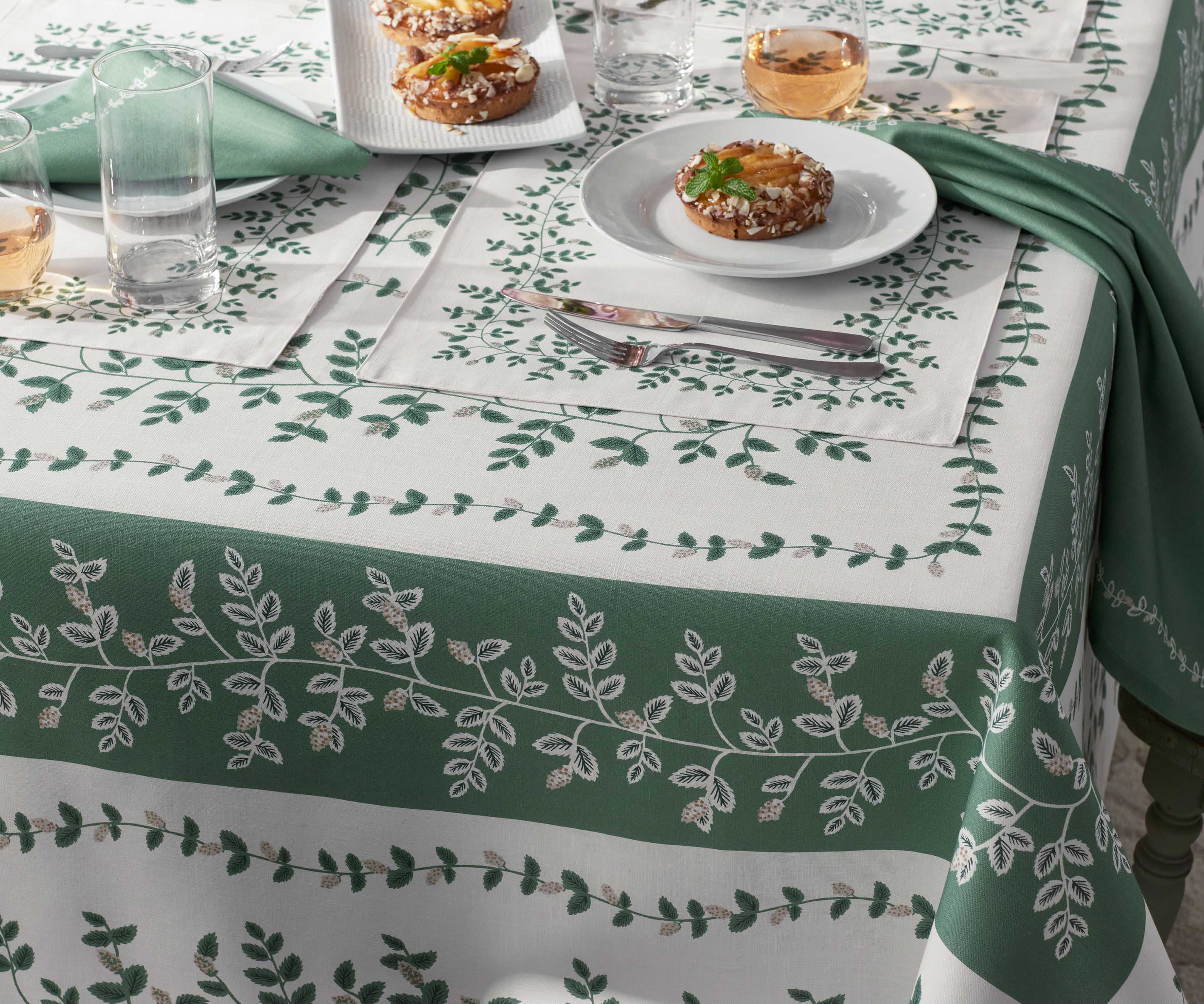 Cotton Tablecloth - Climbing Vines - Image 3