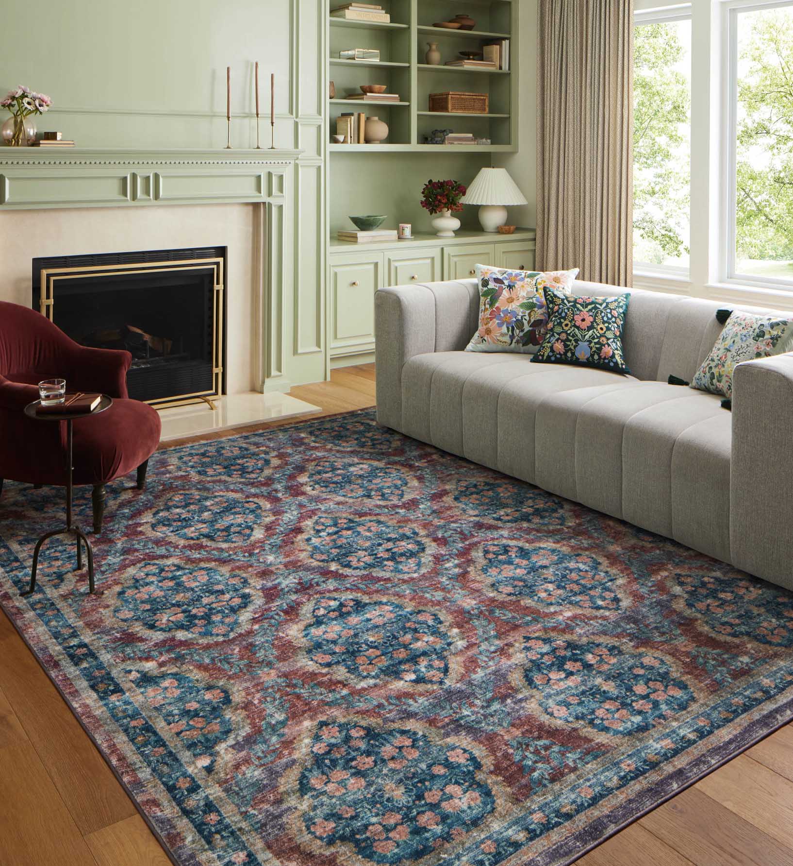 Courtyard Chateau Printed Rug - Red - Image 2