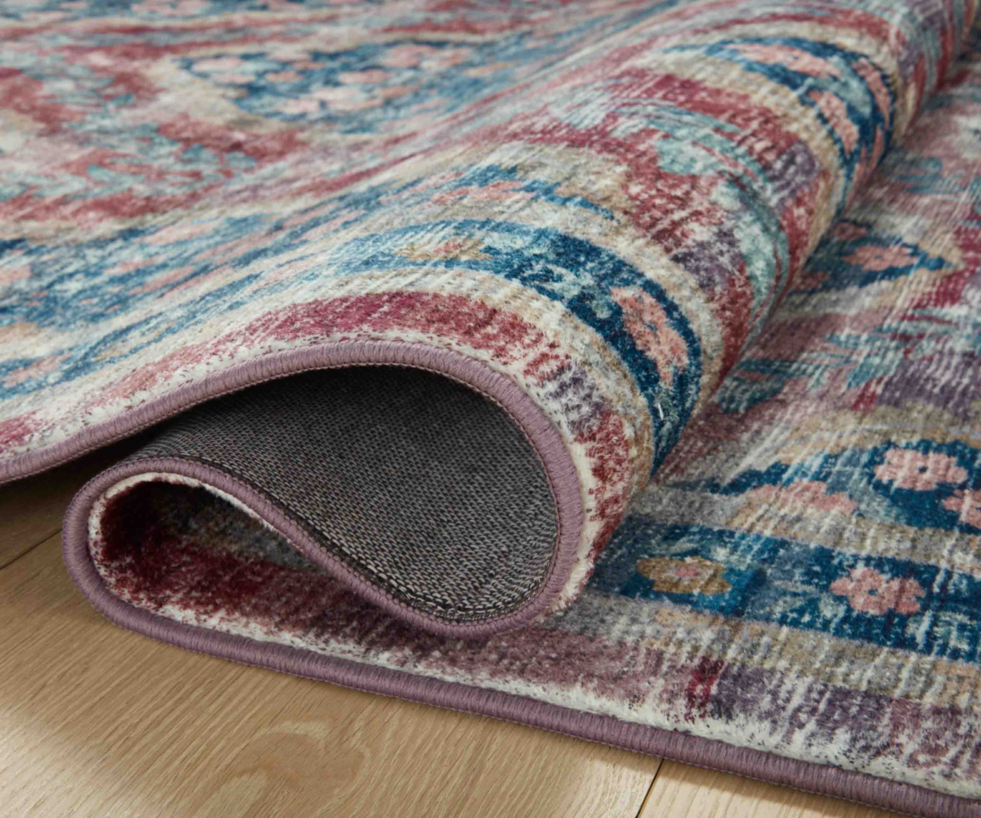Courtyard Chateau Printed Rug - Red - Image 4