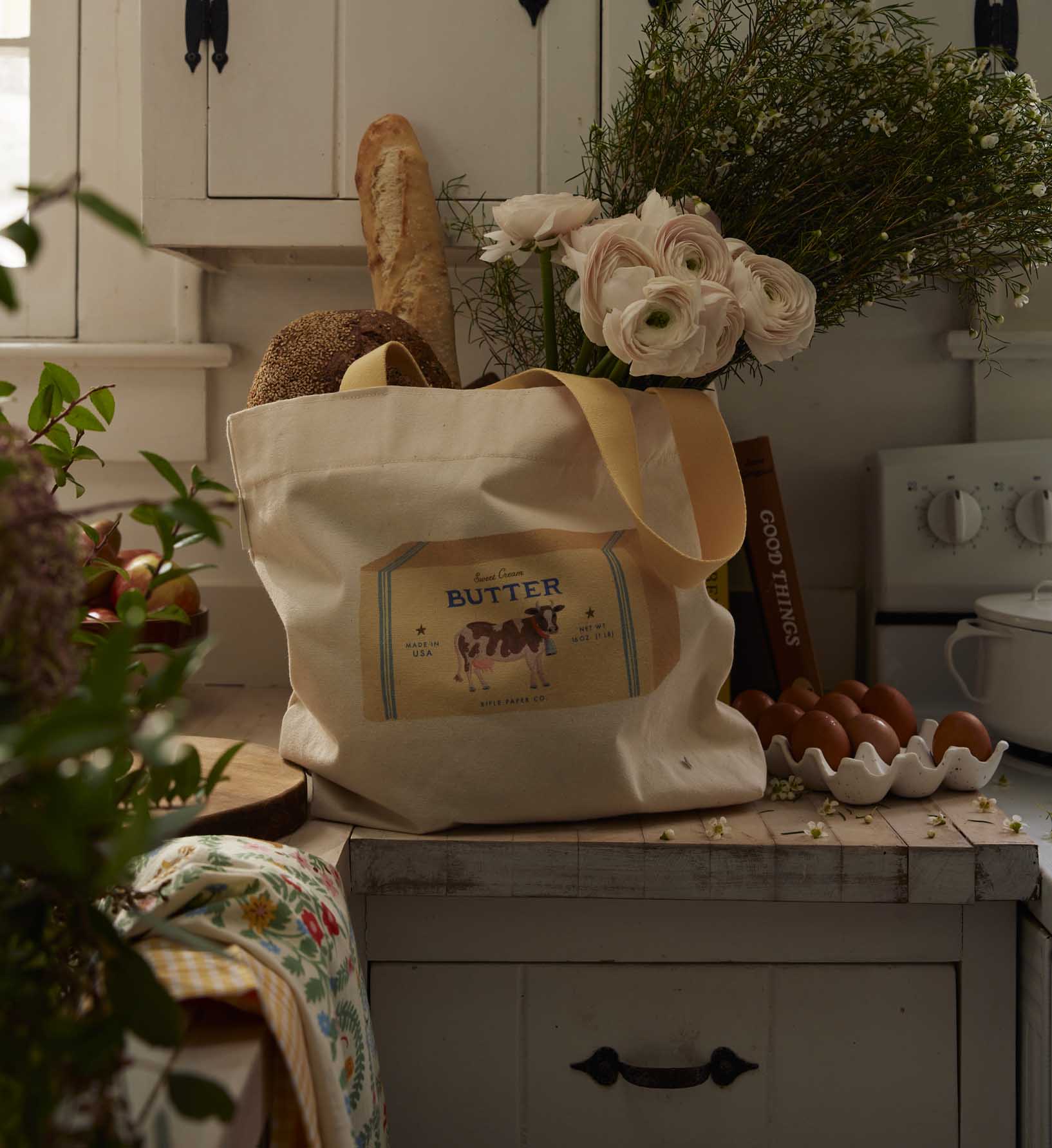 East West Canvas Tote Bag - Butter - Image 2