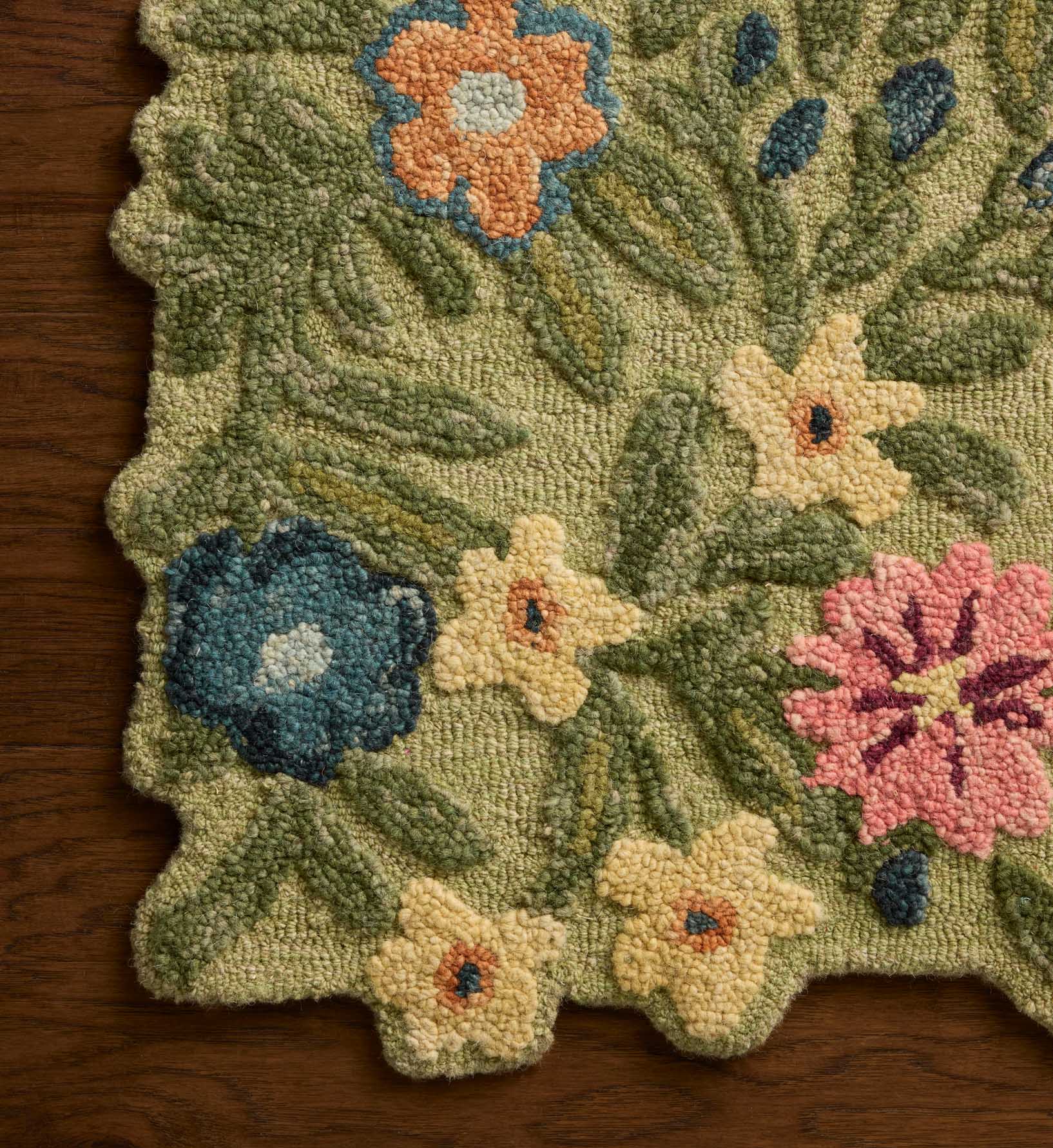 Edith Wool Hooked Rug - Green - Image 3