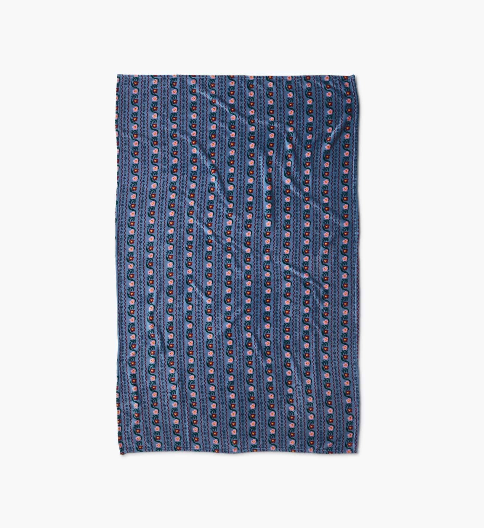 Fleece Blanket - Delphine - Image 3