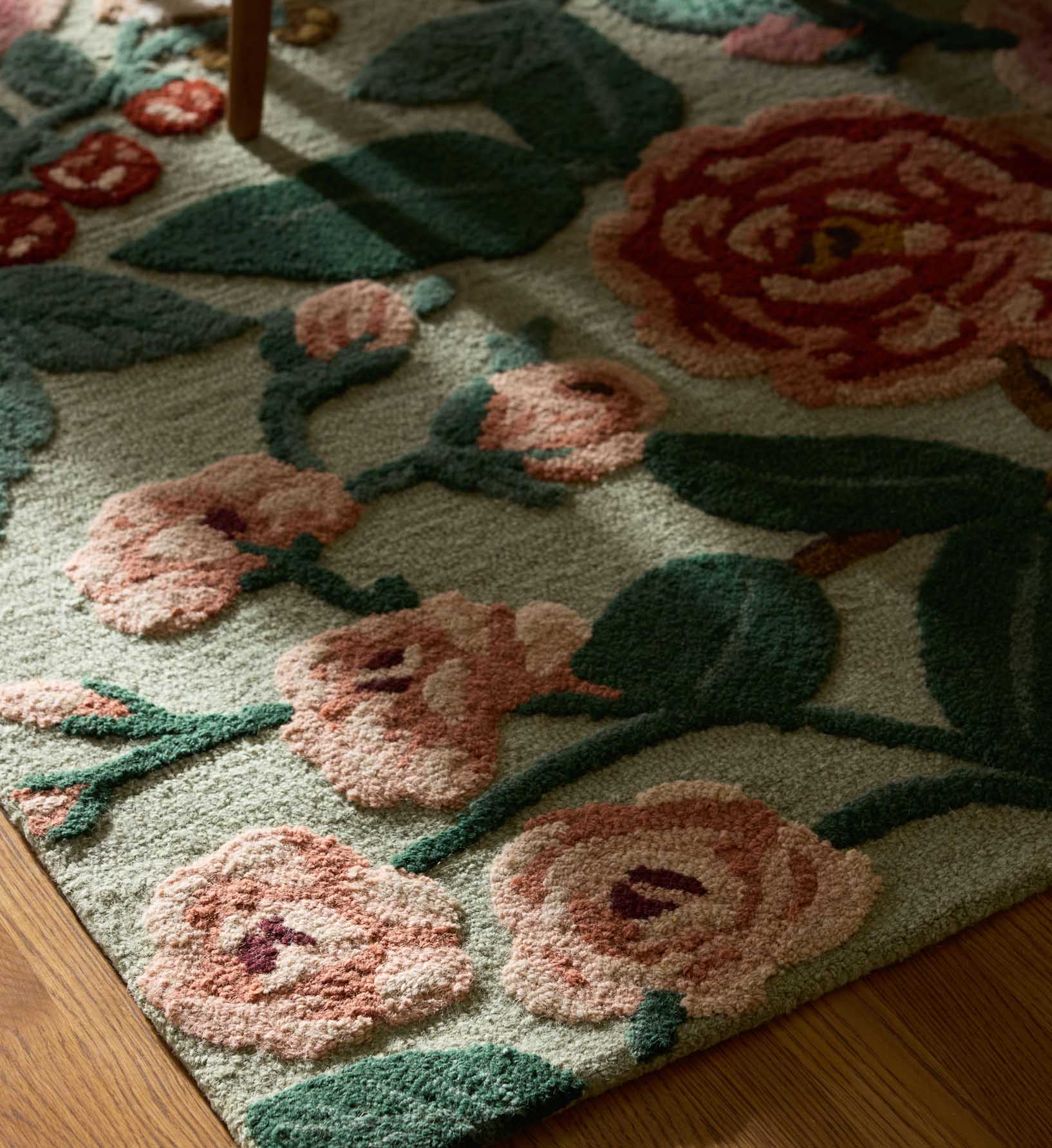 Highgrove Roses Wool Hooked Rug - Mint - Image 3