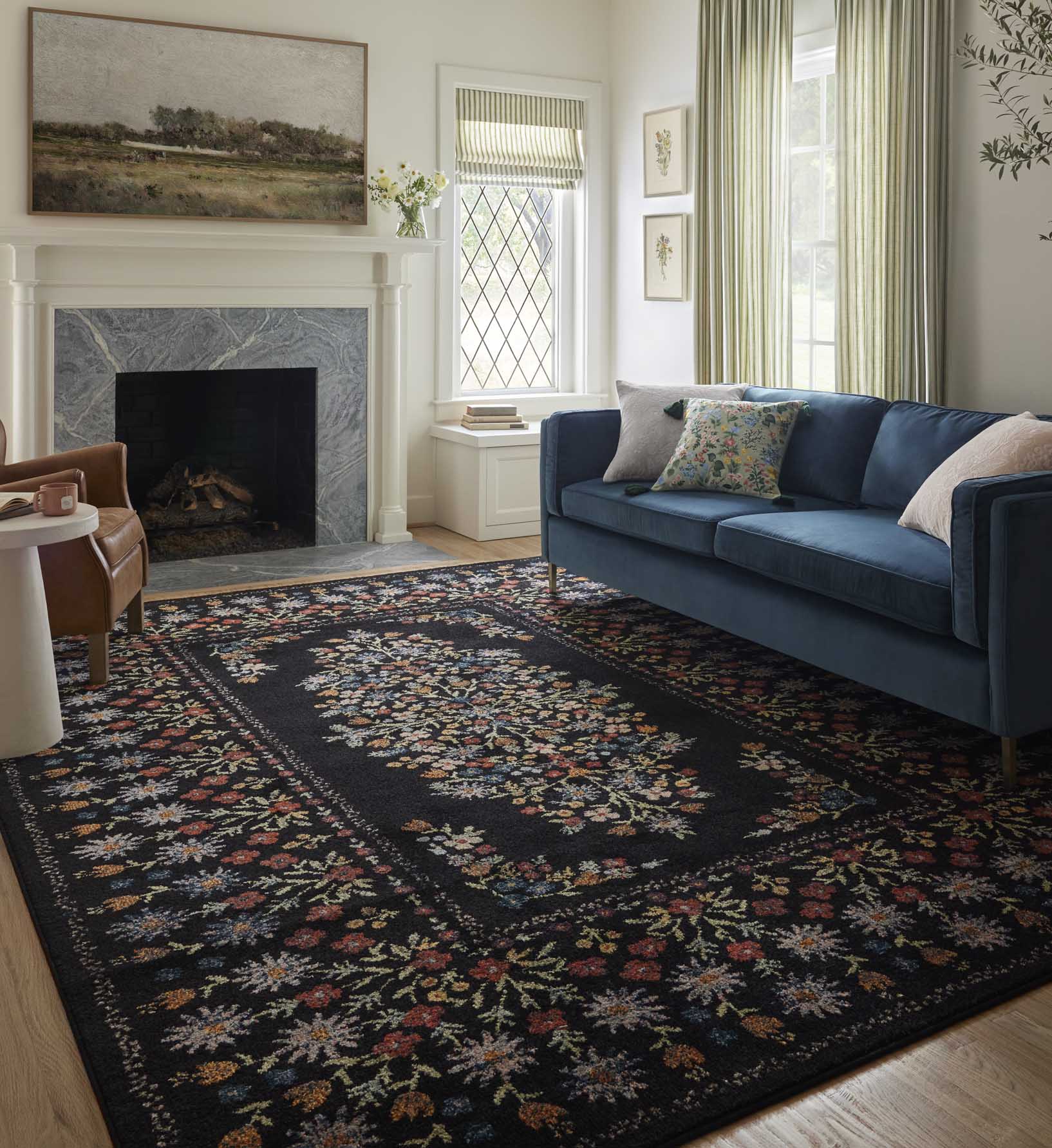 Laurel Eleanor Power Loomed Rug - Black - Image 2