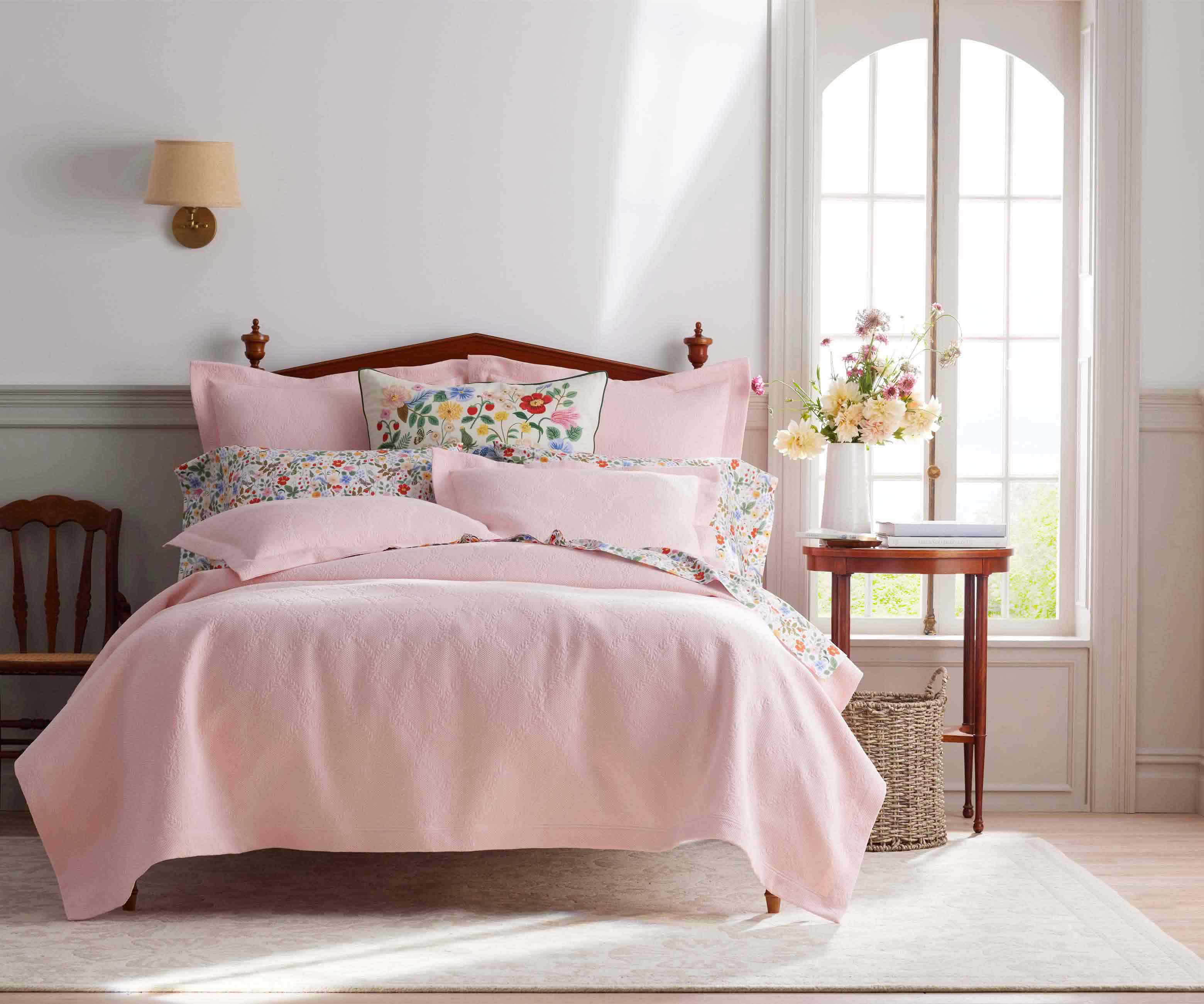 Matelassé Coverlet Sham - Laurel Soft Pink - Image 3