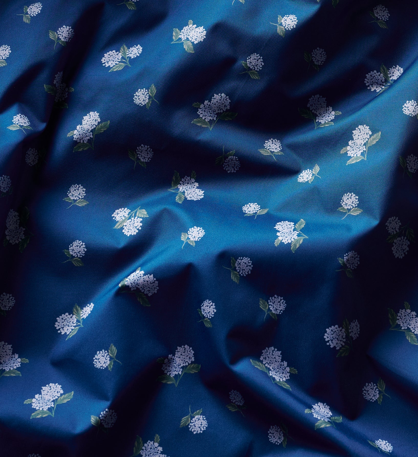 Packable Rain Poncho - Ditsy Hydrangea - Image 3