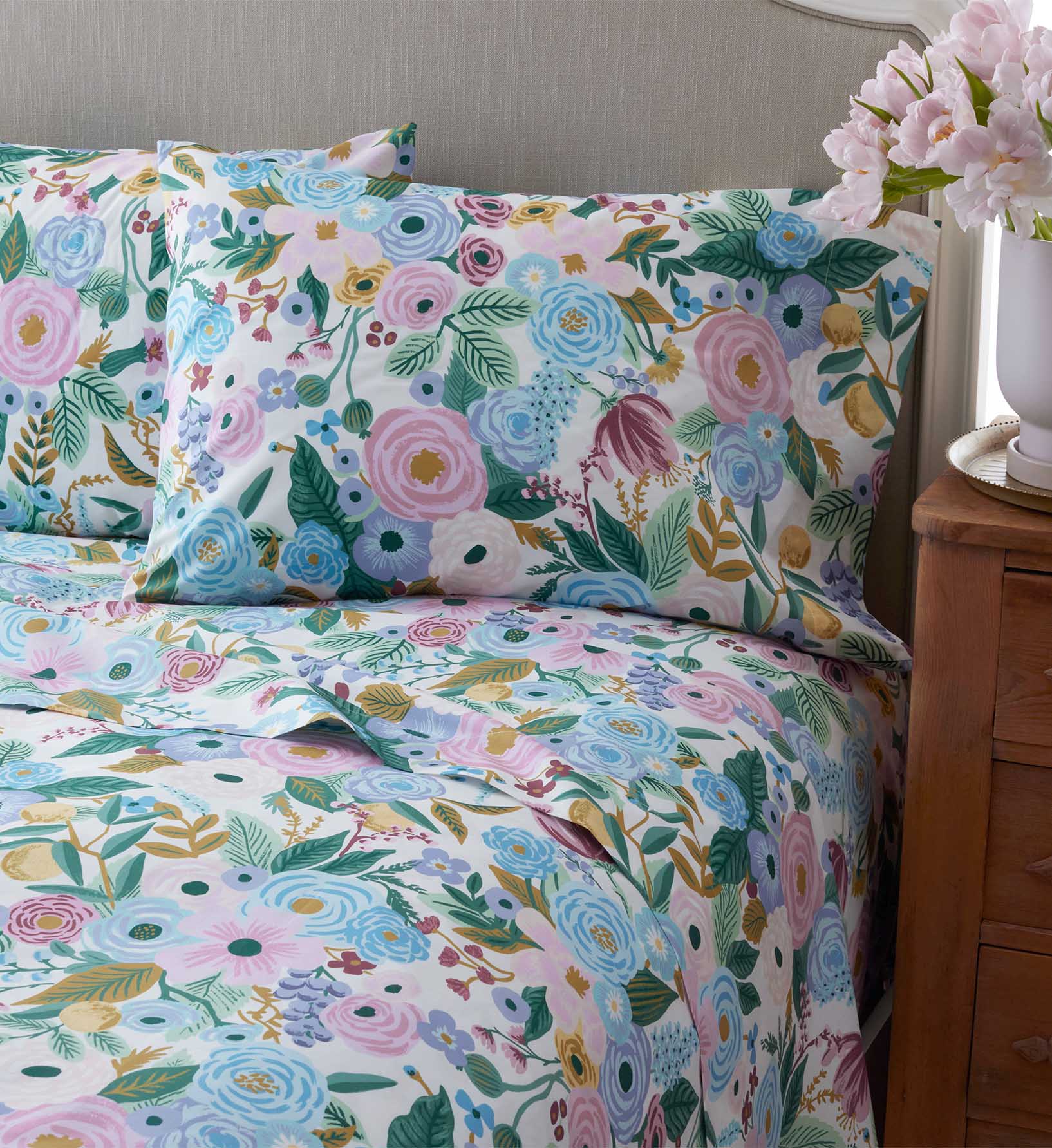 Percale Fitted Sheet - Garden Party Lilac - Image 2