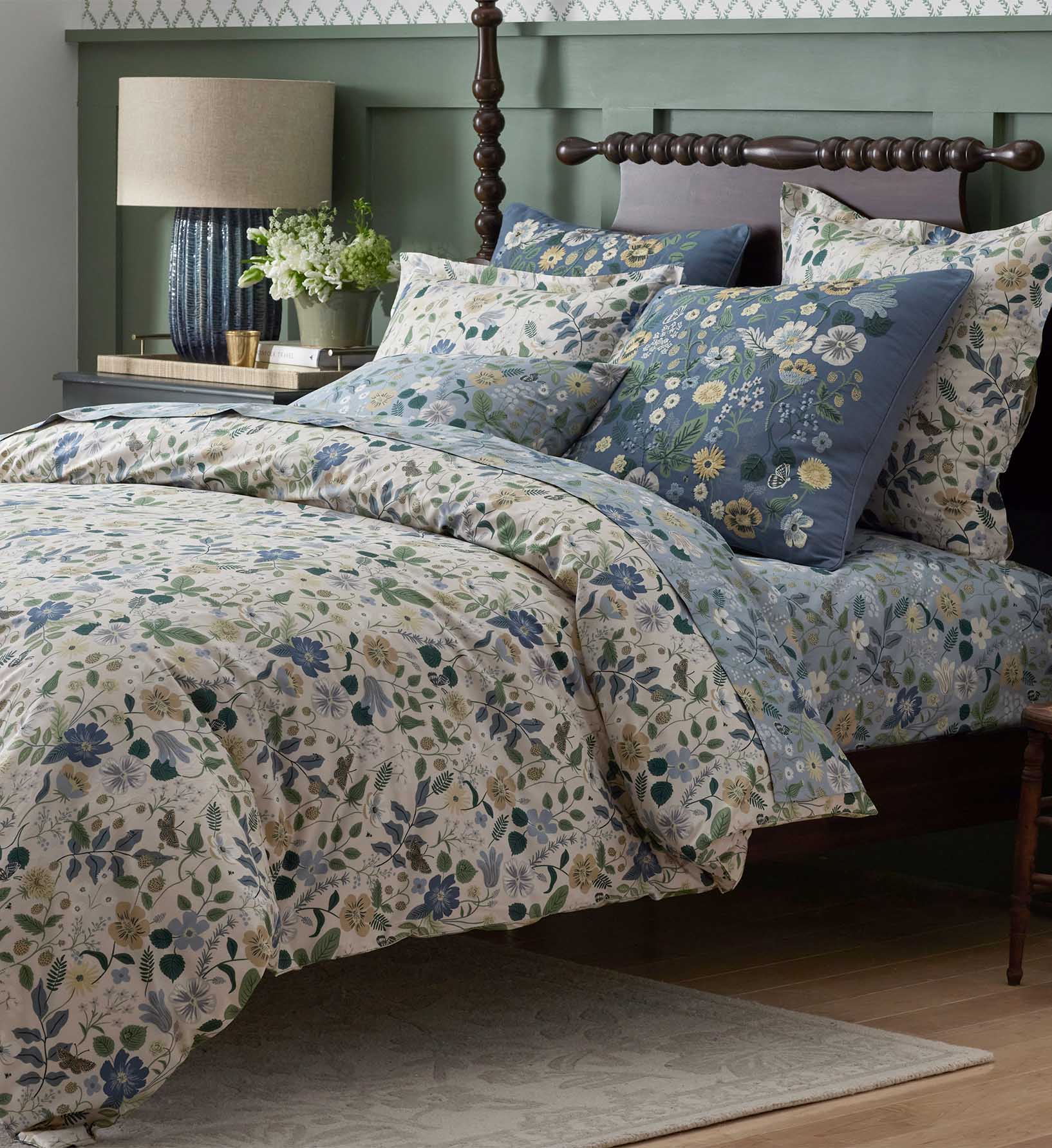 Percale Fitted Sheet - Strawberry Fields Slate - Image 2