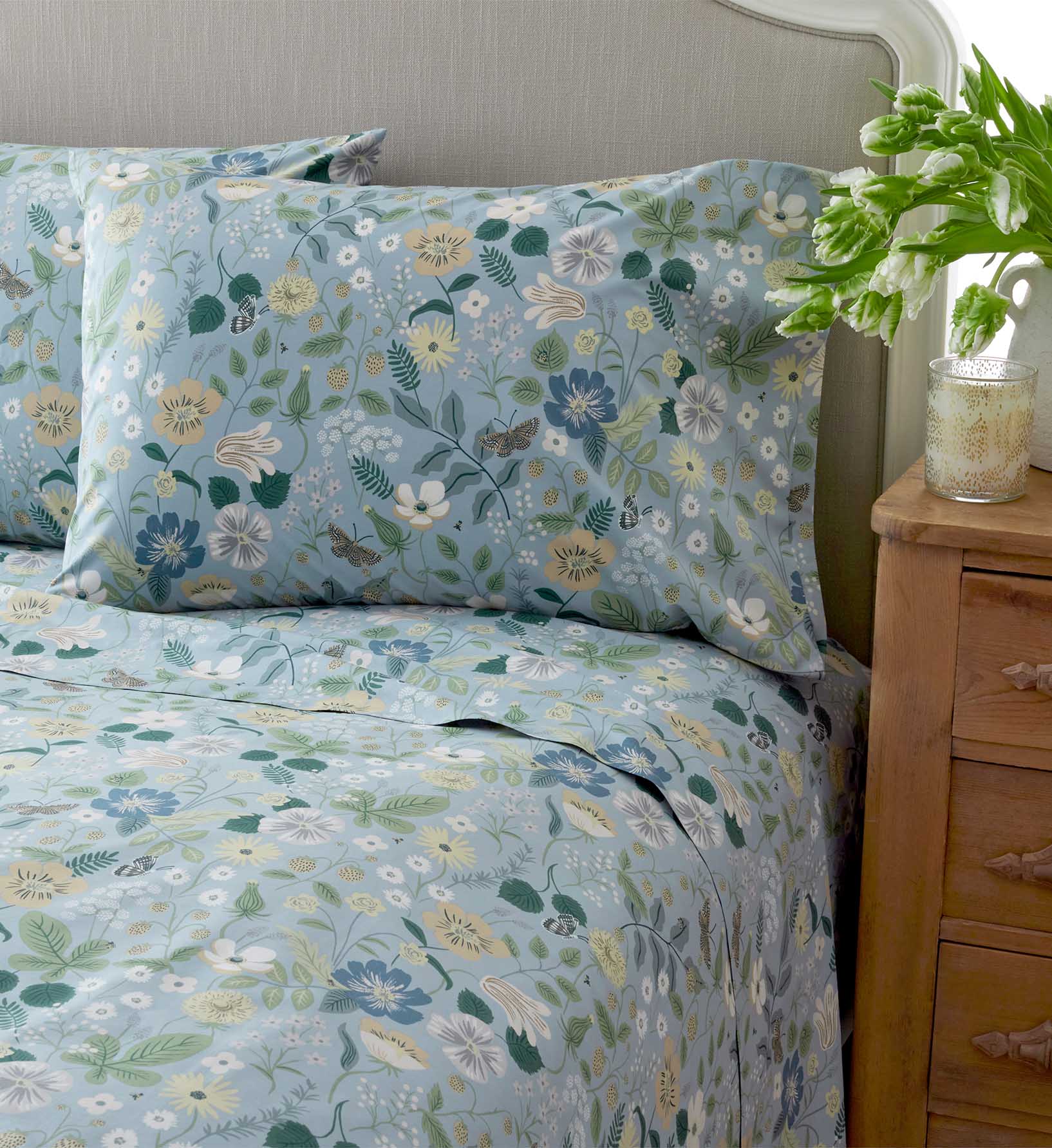 Percale Fitted Sheet - Strawberry Fields Slate - Image 3