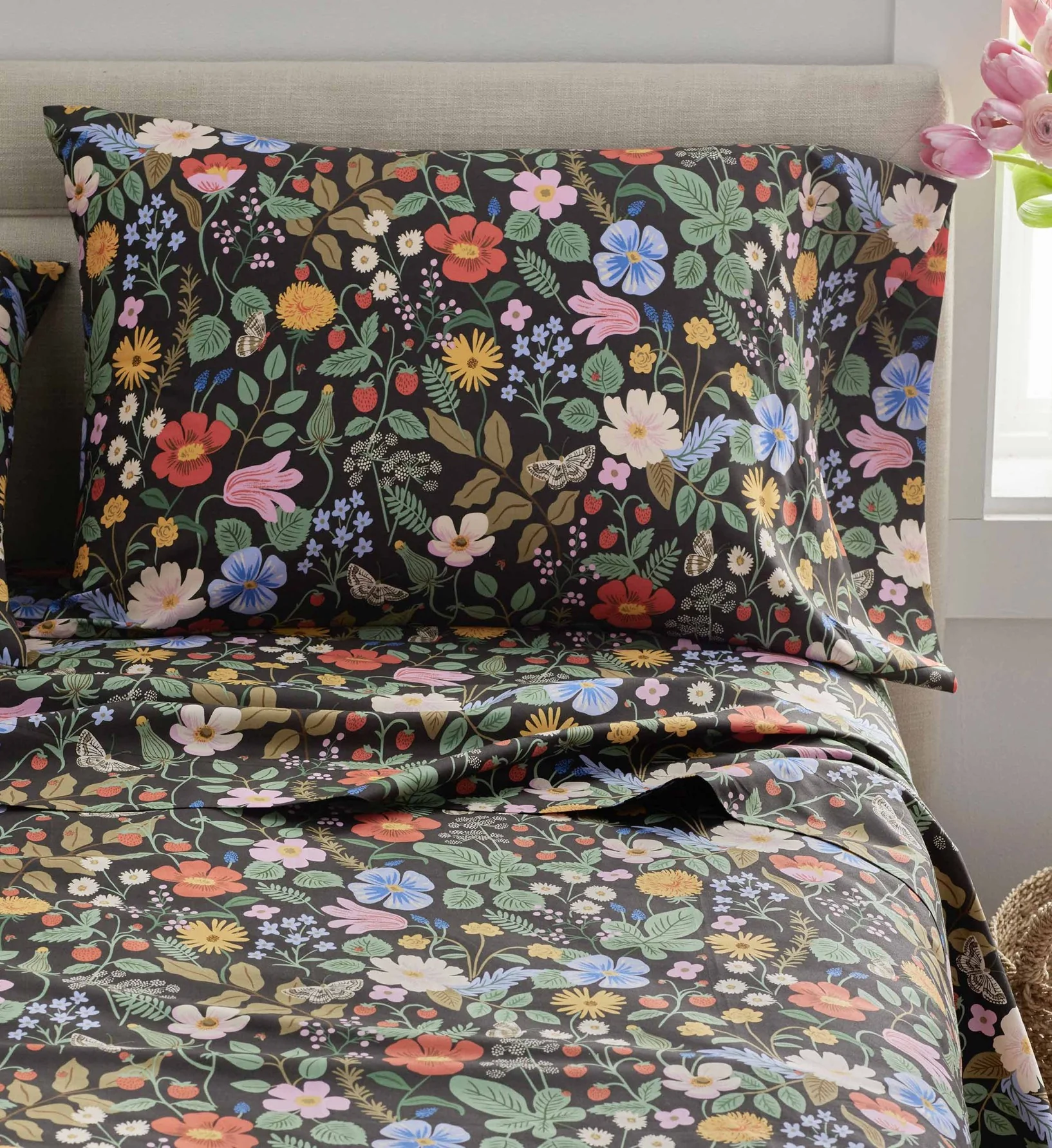 Percale Pillowcases - Strawberry Fields Black - Image 3