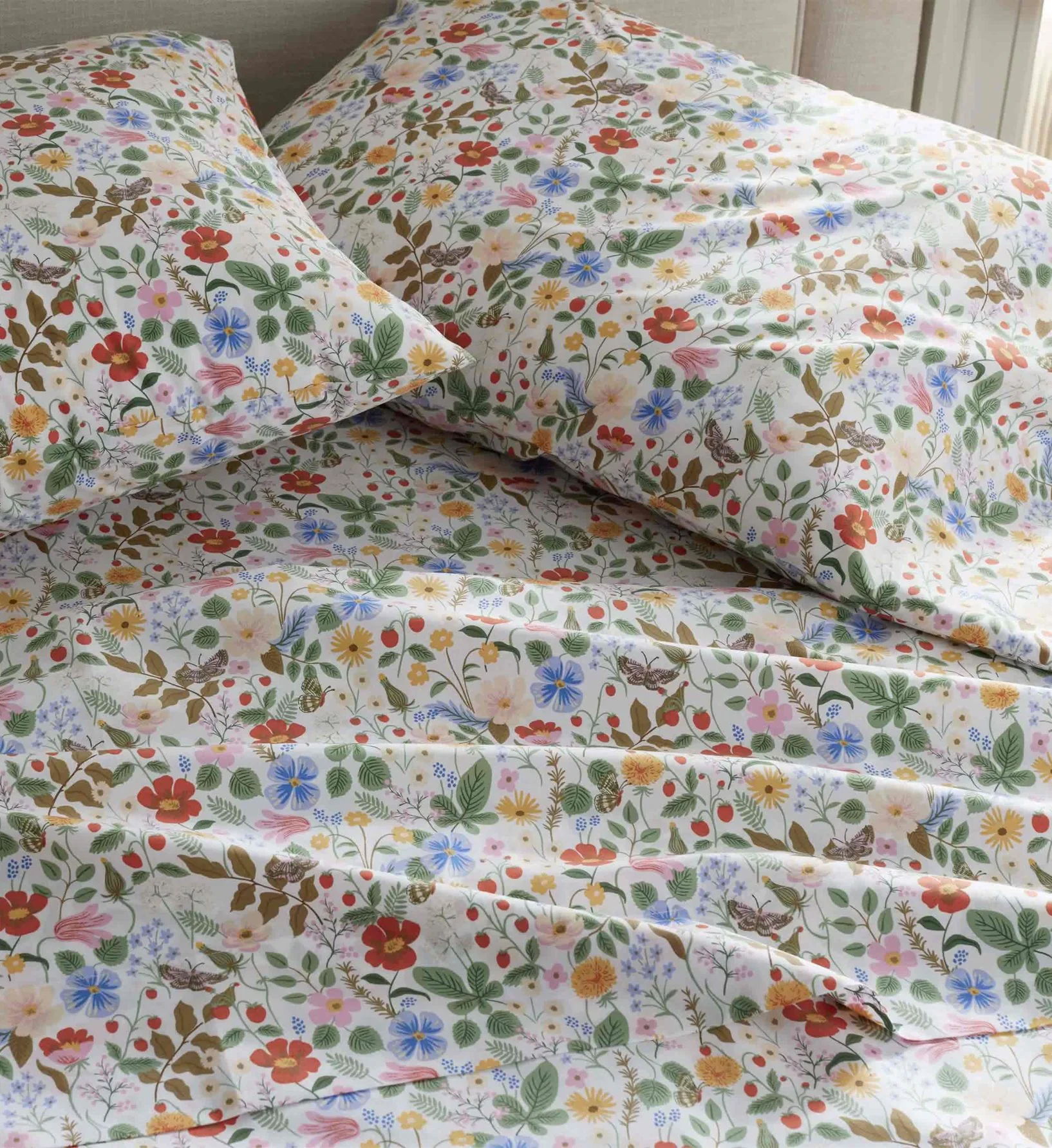 Percale Pillowcases - Strawberry Fields White - Image 3