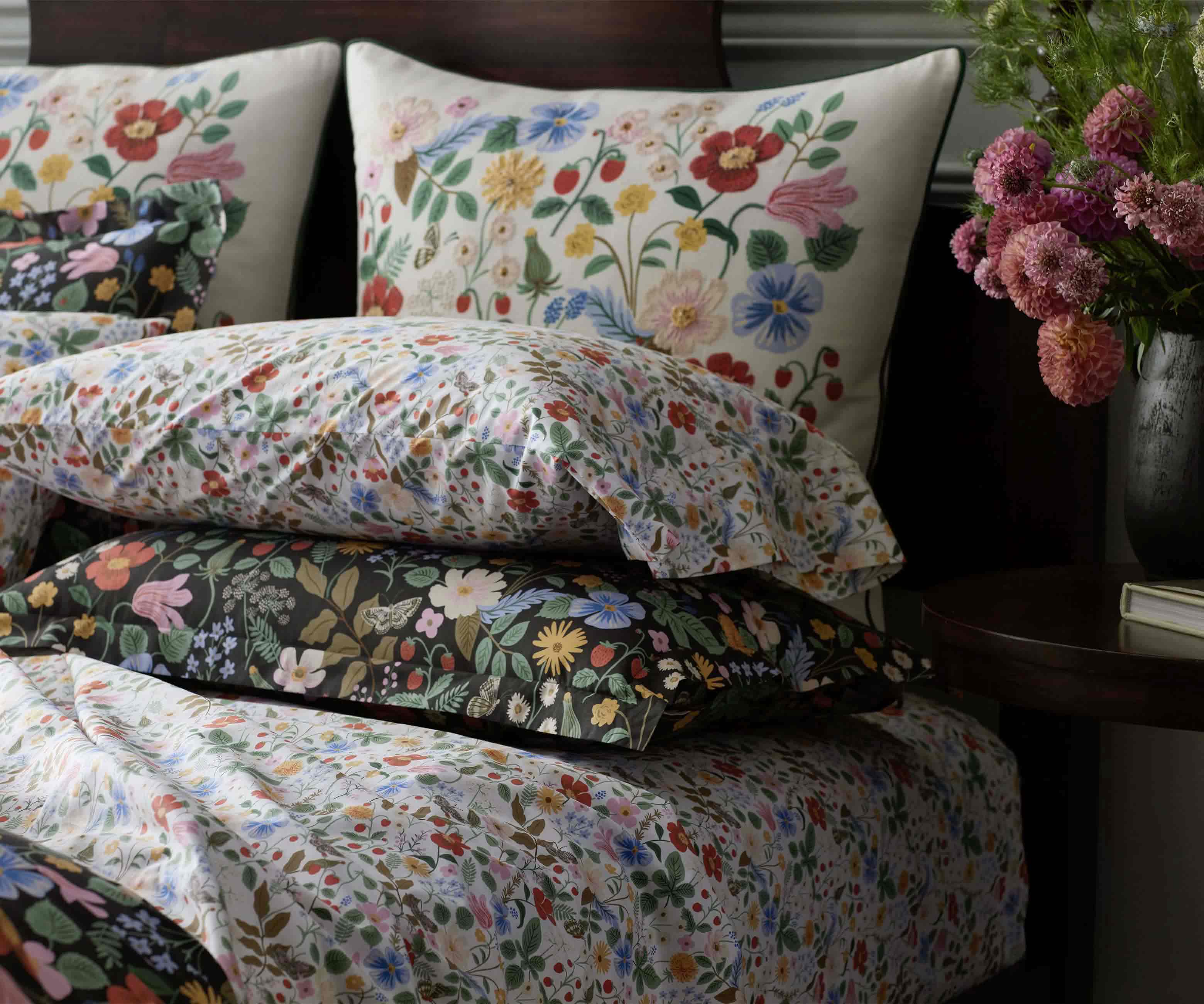 Percale Sham - Strawberry Fields Black - Image 3
