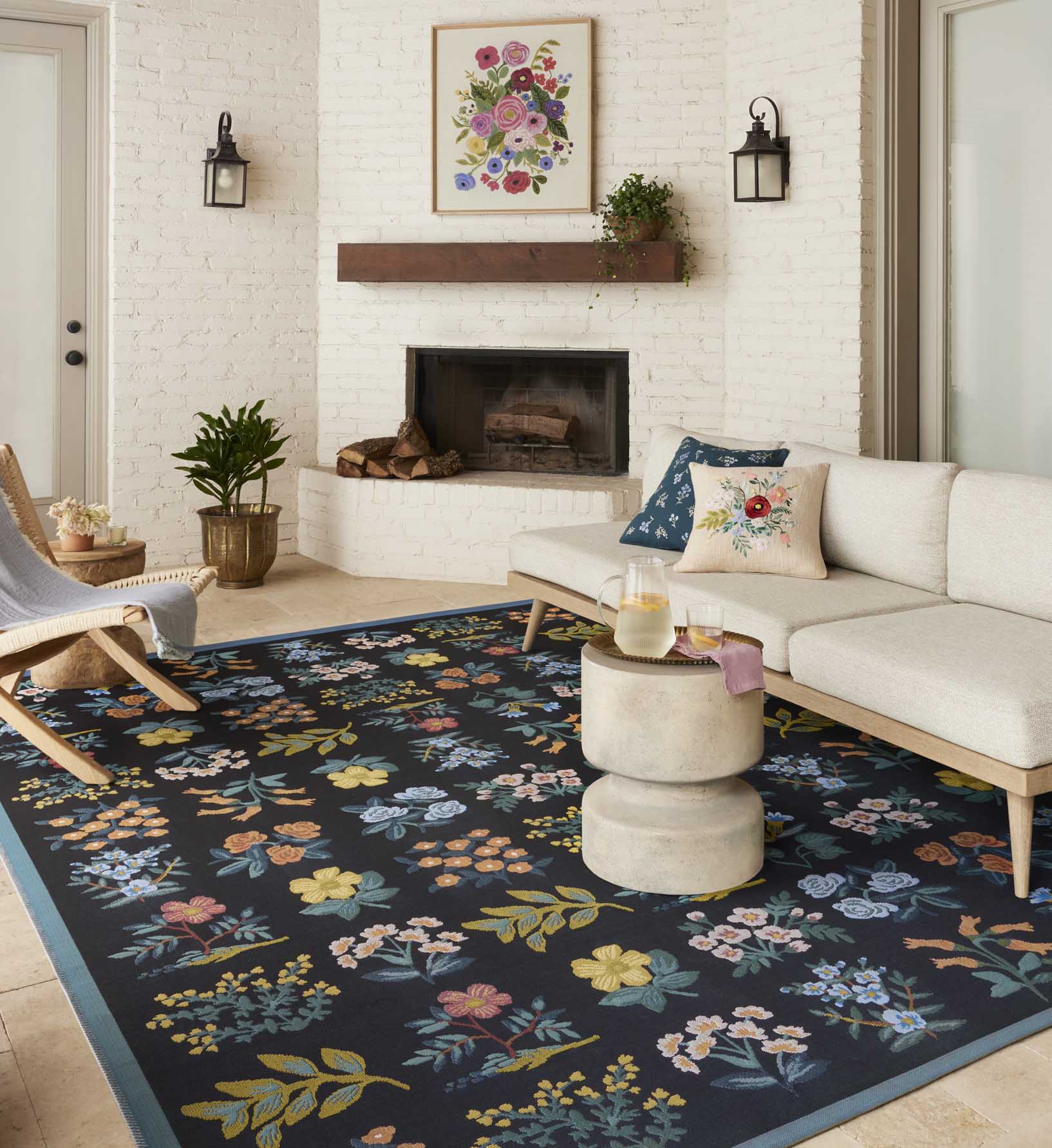 Perennial Wildflower Power Loomed Rug - Black - Image 2