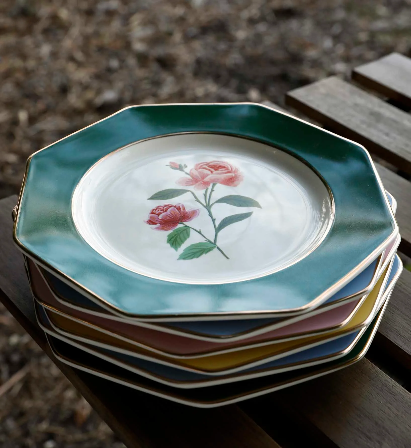 Porcelain Dessert Plate Set - Roses - Image 3
