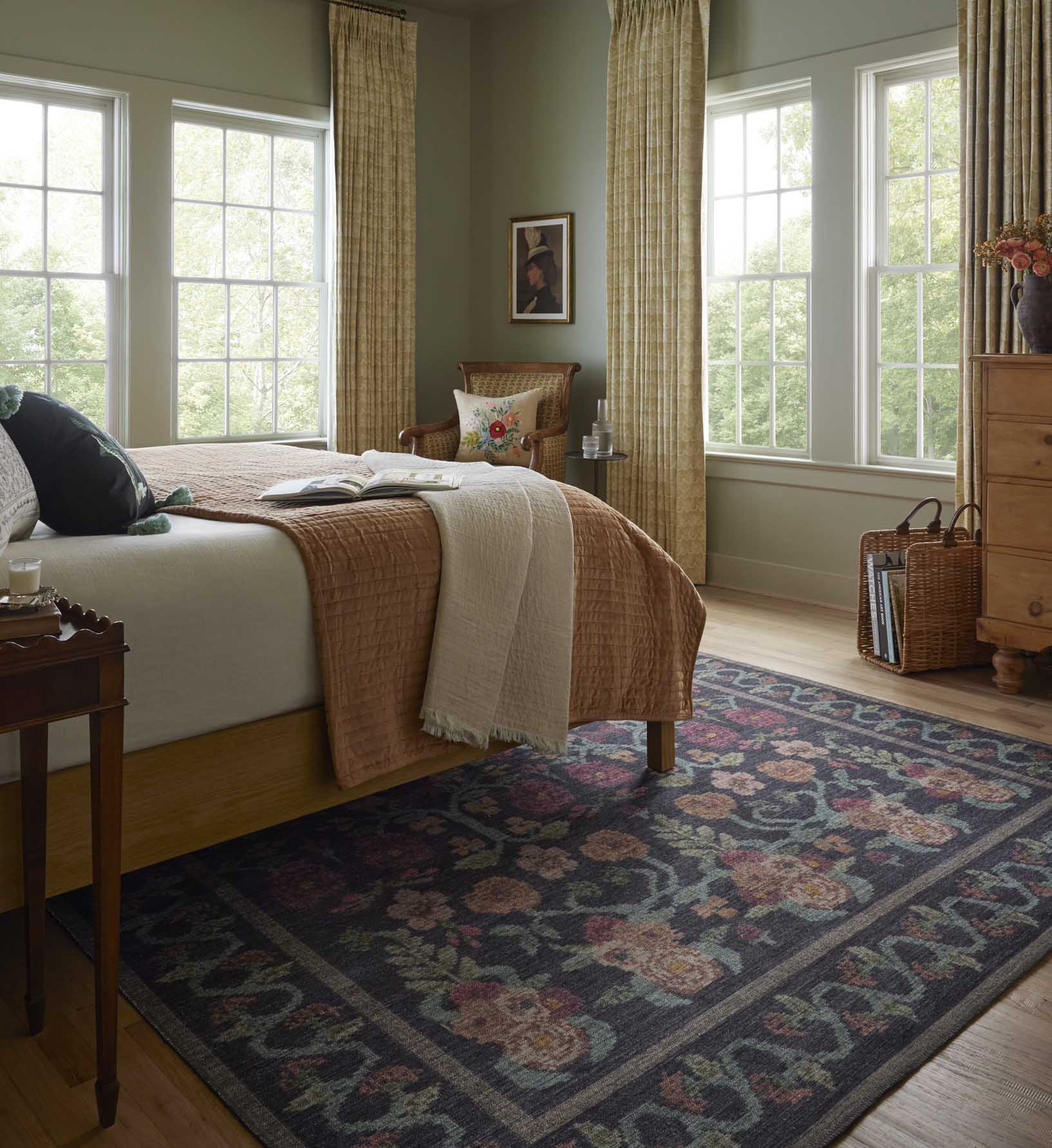 Rosa Power Loomed Rug - Black - Image 2