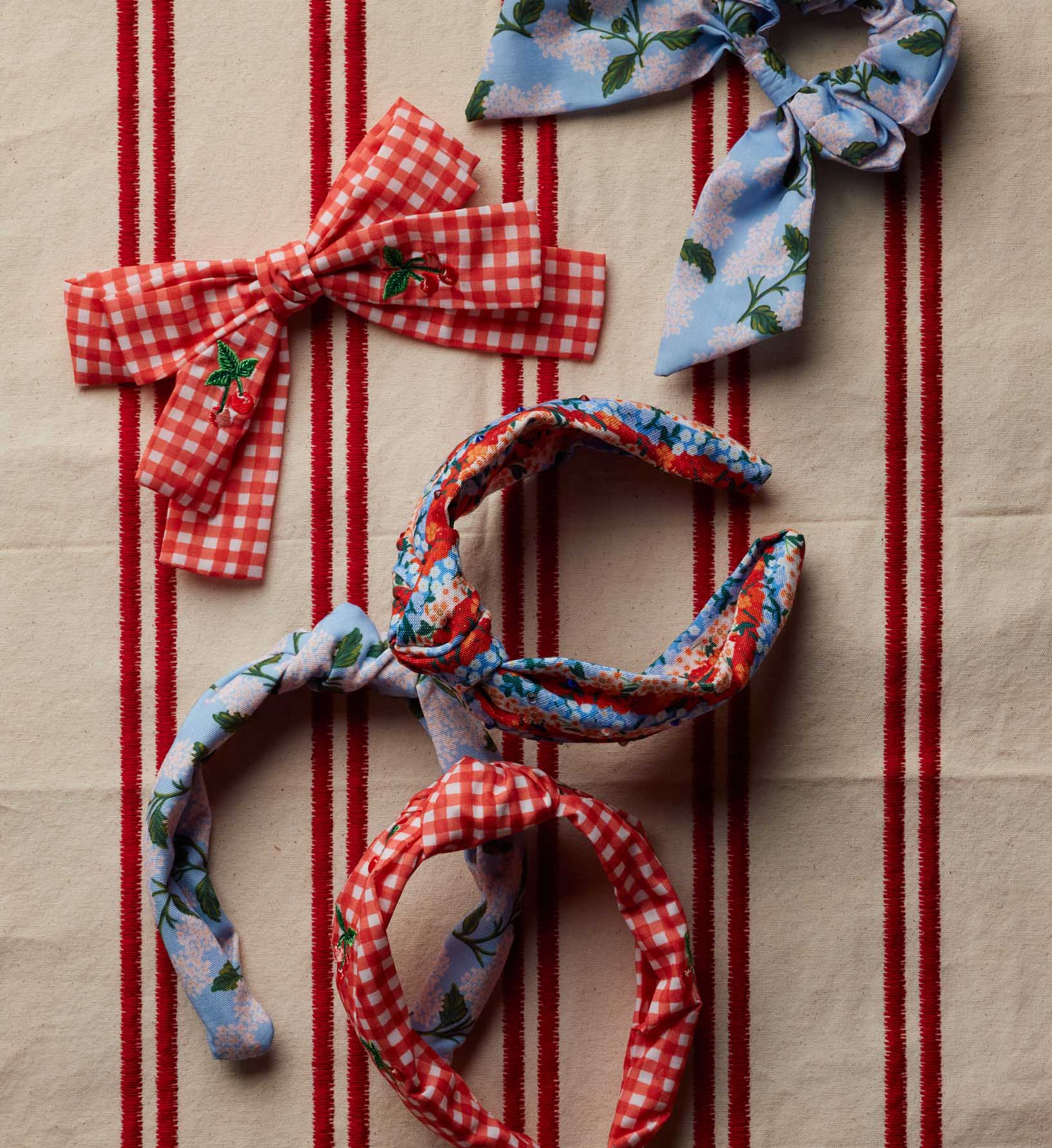 Scrunchie - Hydrangea - Image 2